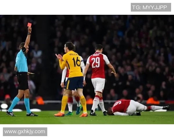 欧联杯惊现冷门马竞与切尔西激战成平局红牌事件引发全场热议